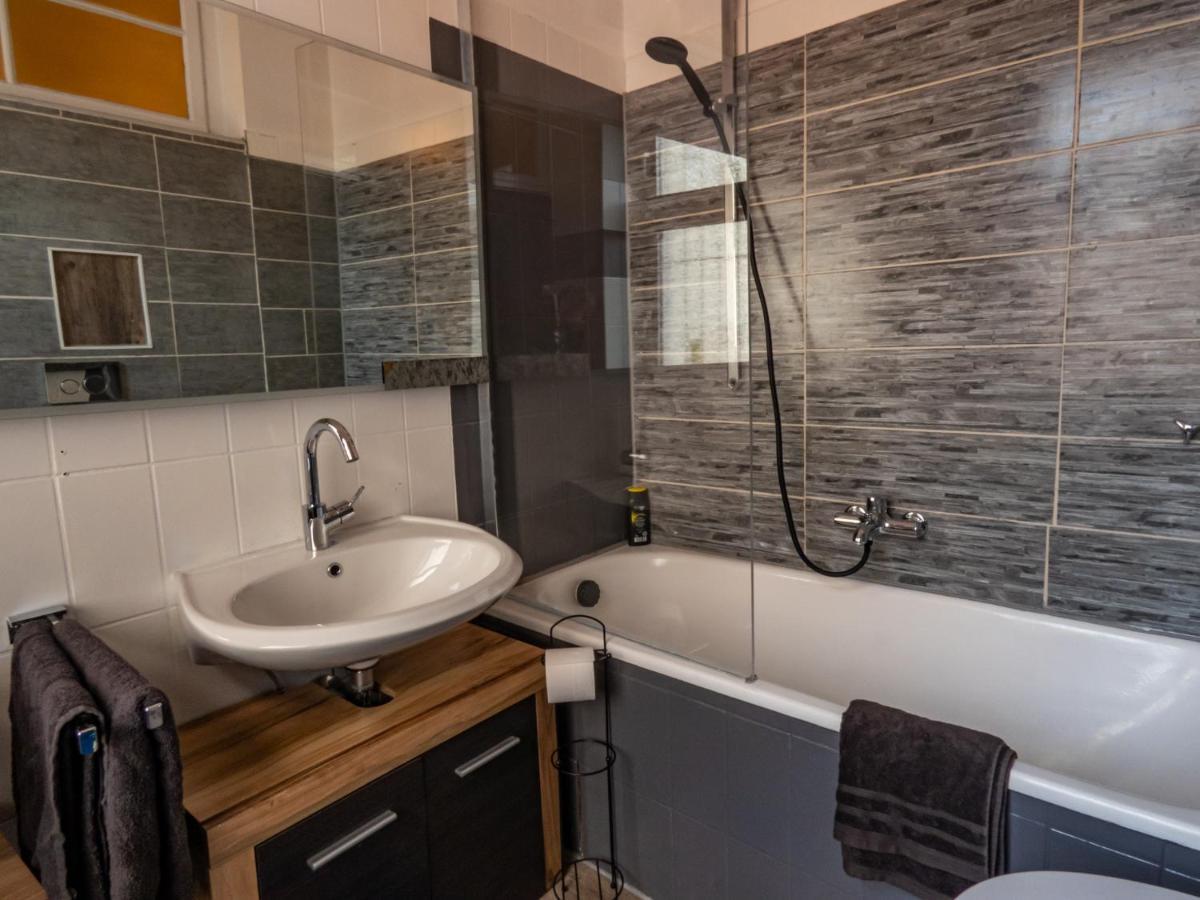 #213 Lux-Room - Zentrum Neuss - Naehe Duesseldorf Messe Mit Netflix & Prime Exteriér fotografie