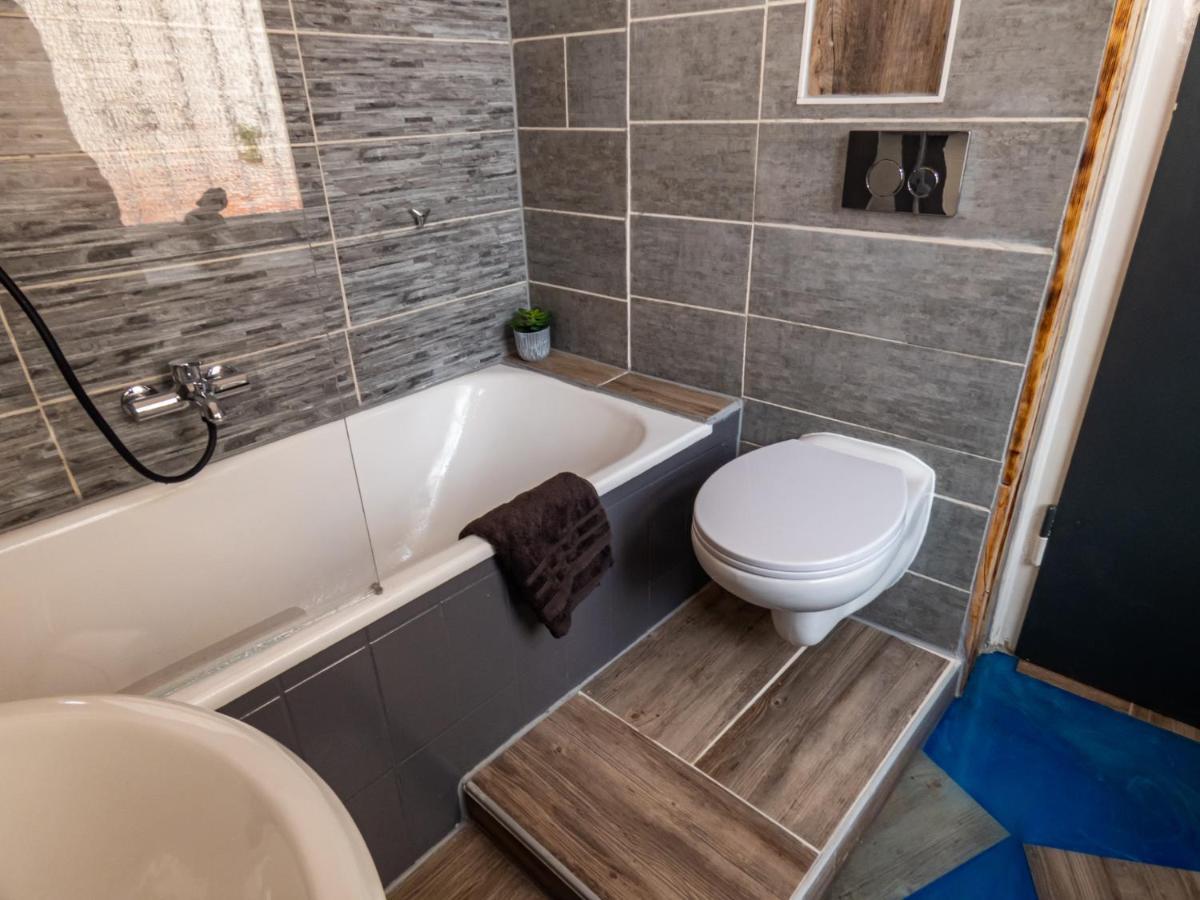 #213 Lux-Room - Zentrum Neuss - Naehe Duesseldorf Messe Mit Netflix & Prime Exteriér fotografie